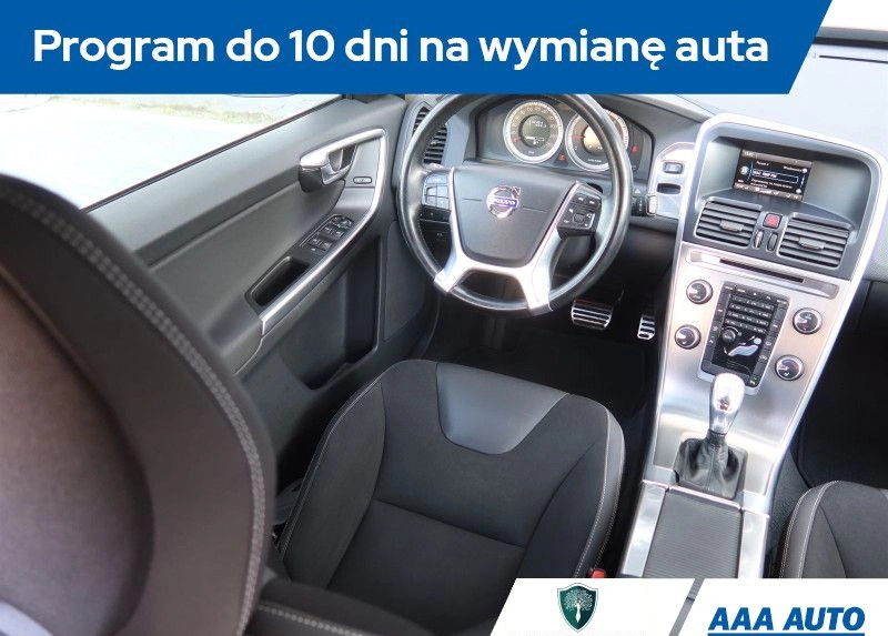 Volvo XC 60 cena 57000 przebieg: 242450, rok produkcji 2013 z Nowy Dwór Gdański małe 211